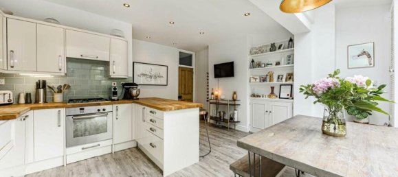 2 bedrooms House in Surbiton, United Kingdom No. 10220 12