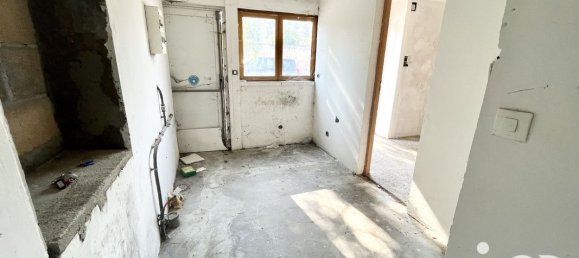 346m² Land in Le Malesherbois, France No. 232421 3