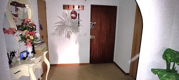 Apartamento de 4 dormitorios en Fuengirola, Spain No. 185348 8