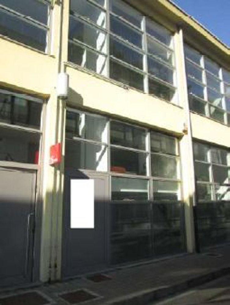 195m² Commercial property in Milan, Italy No. 248230