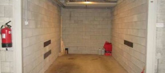 195m² Commercial property in Milan, Italy No. 248230 13