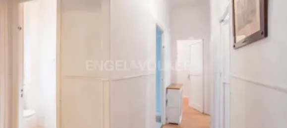 4 bedrooms Apartment in Madrid, Spain No. 178846 7