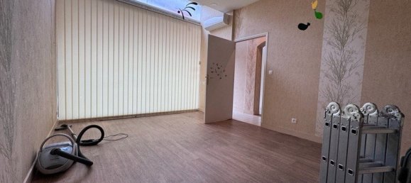 Квартира с 4 спальнями в Шинон, Франция № 45314 4