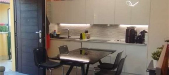 Квартира с 3 комнатами в Треццо суль Адда, Италия № 286368 3