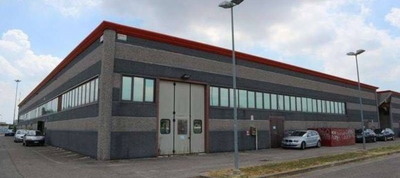 1023m² Commercial property in Sant'Agata sul Santerno, Italy No. 18587 2