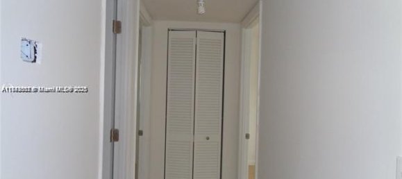 Propriedade comercial T2 em Miami, EUA N.º 614693 13