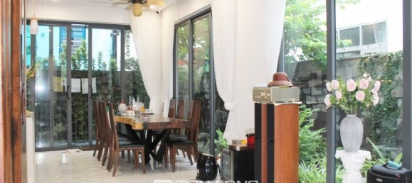 4 Schlafzimmer Villa in Long Bien, Vietnam, Nr. 827 5