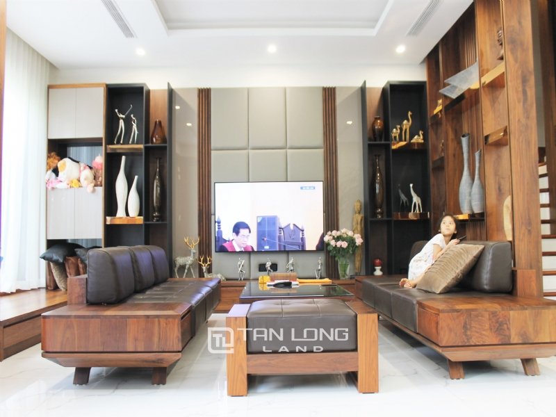 4 Schlafzimmer Villa in Long Bien, Vietnam, Nr. 827