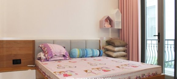 4 Schlafzimmer Villa in Long Bien, Vietnam, Nr. 827 10