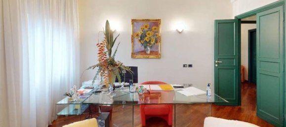 5 rooms Apartment in Florence, Italy No. 177368 29