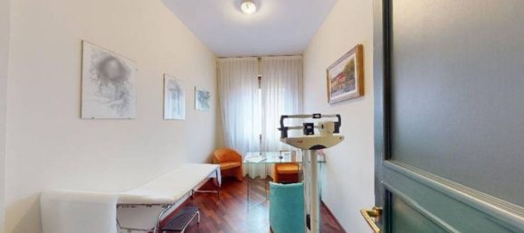 5 rooms Apartment in Florence, Italy No. 177368 27