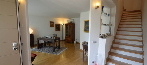 5غرفة منزل ذو طابقين في Cusago, Italy رقم 105028 37