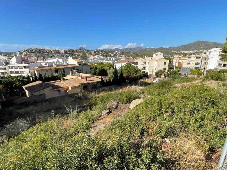  Land in Nova Santa Ponsa, Spain No. 271486