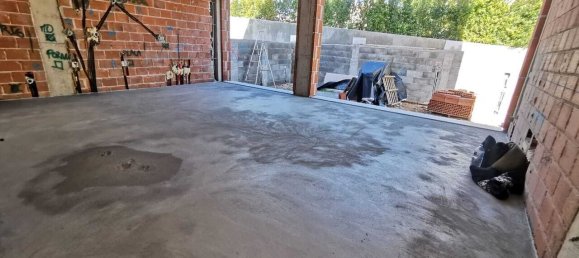 4 bedrooms Villa in Portimao, Portugal No. 111766 9