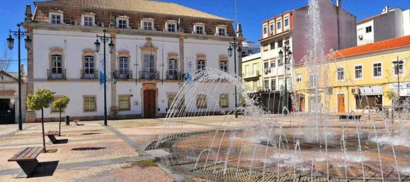 4 bedrooms Villa in Portimao, Portugal No. 111766 11