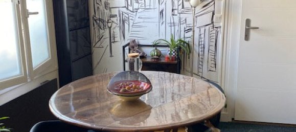 Studio à Rochefort, France No. 282329 3