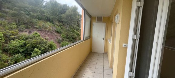 2 bedrooms Apartment in Saint-Mandrier-sur-Mer, France No. 339827 4