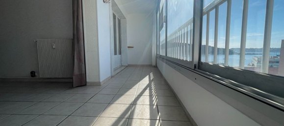 2 bedrooms Apartment in Saint-Mandrier-sur-Mer, France No. 339827 3