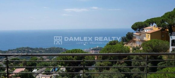 5 bedrooms Villa in Lloret de Mar, Spain No. 183970 4
