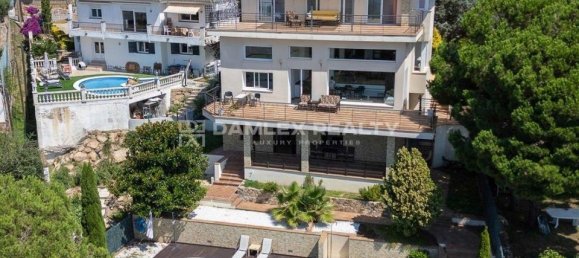 5 bedrooms Villa in Lloret de Mar, Spain No. 183970 12