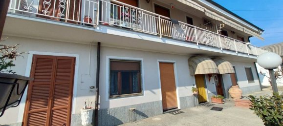 4 rooms House in Carmagnola, Italy No. 145046 24