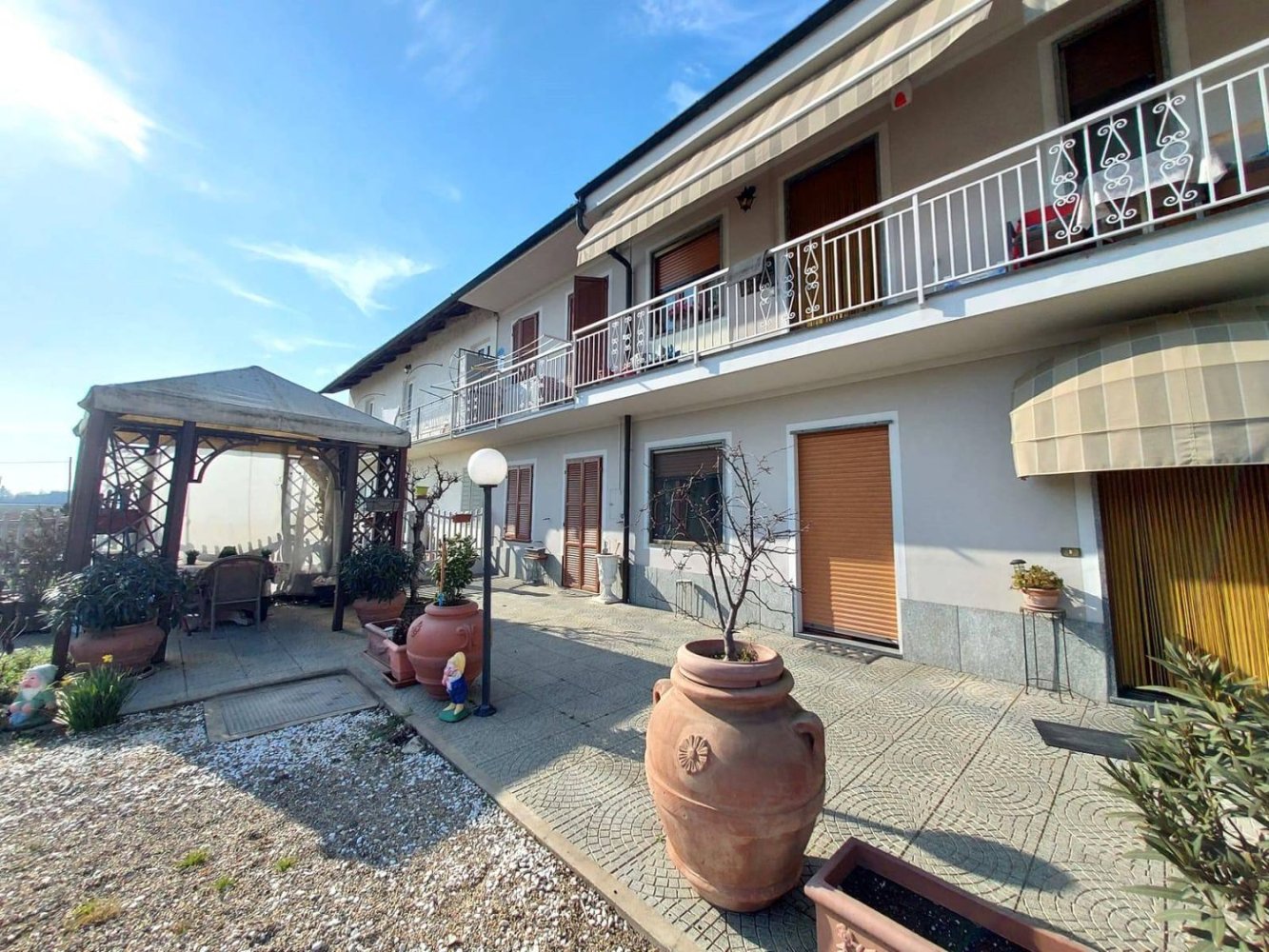 4 rooms House in Carmagnola, Italy No. 145046