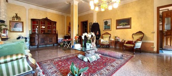 4 rooms House in Carmagnola, Italy No. 145046 4