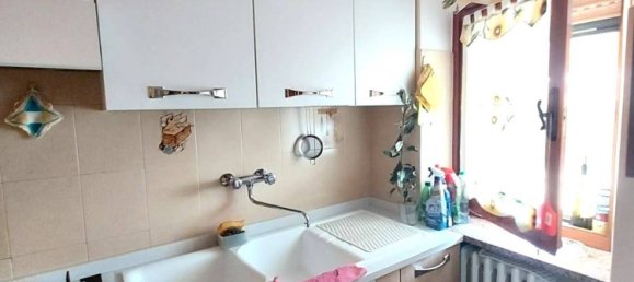4 rooms House in Carmagnola, Italy No. 145046 13