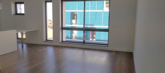 4 bedrooms Apartment in Porto, Portugal No. 78883 3