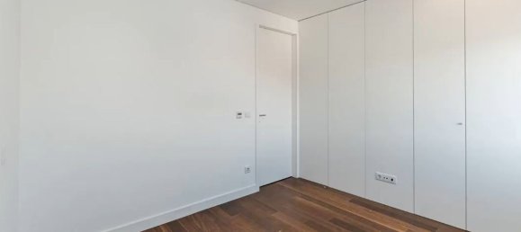 4 bedrooms Apartment in Porto, Portugal No. 78883 12