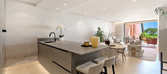 Apartamento de 3 dormitorios en Estepona, Spain No. 170607 44