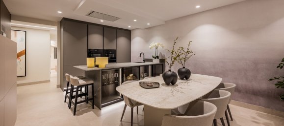 Apartamento de 3 dormitorios en Estepona, Spain No. 170607 53