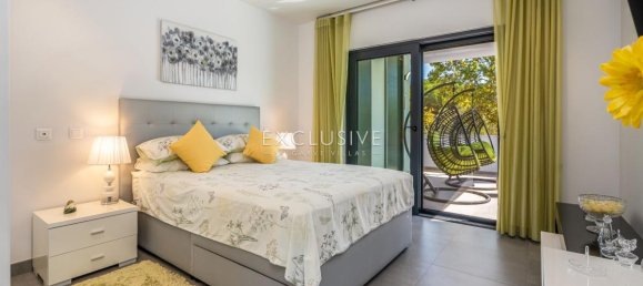 Villa de 2 dormitorios en Portimao, Portugal No. 7716 10