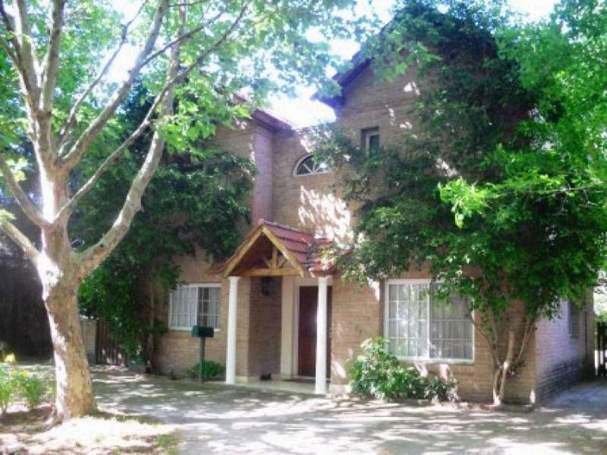 3 bedrooms House in Pilar, Argentina No. 59977
