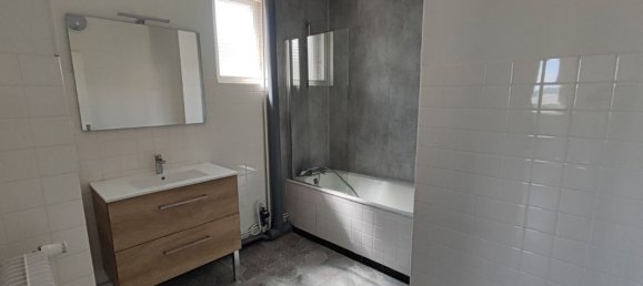 2 Schlafzimmer Wohnung in Limoges, France, Nr. 318827 3