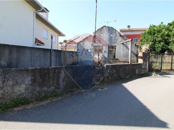 3 bedrooms House in Canas de Santa Maria, Portugal No. 22068