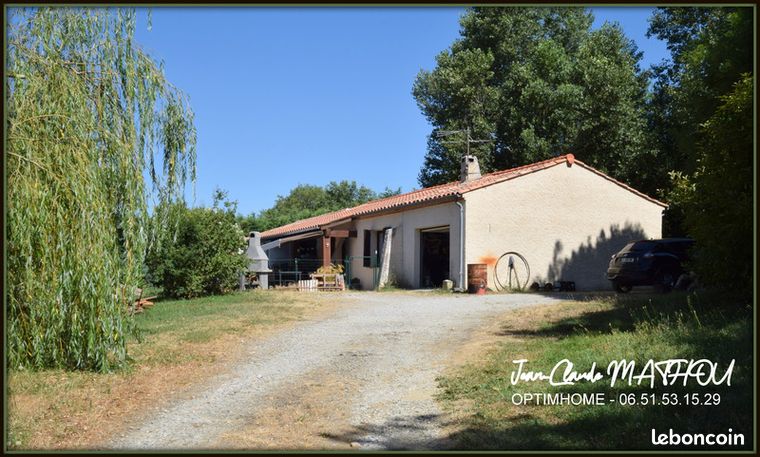3 bedrooms Villa in Castelnaudary, France No. 313584