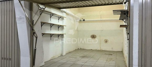  Garage in Vieira de Leiria, Portugal No. 78431 11