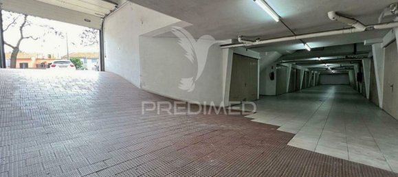  Garage in Vieira de Leiria, Portugal No. 78431 17