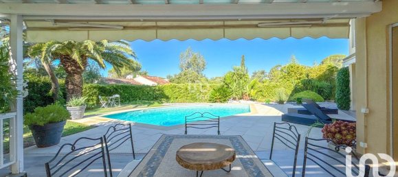 Villa de 4 dormitorios en Saint-Raphael, France No. 295667 5