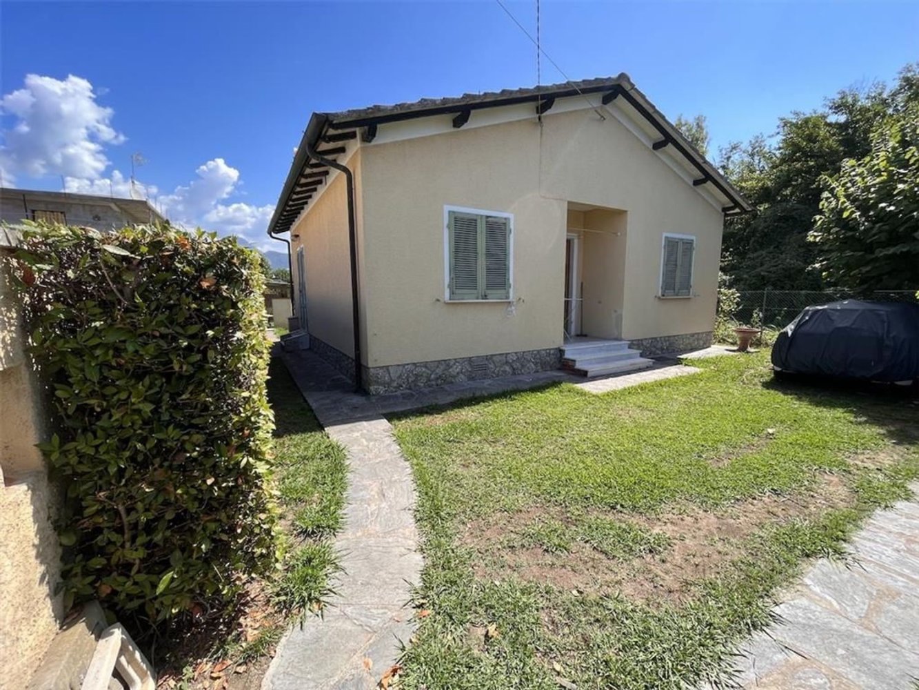 2 bedrooms Villa in Forte dei Marmi, Italy No. 371014