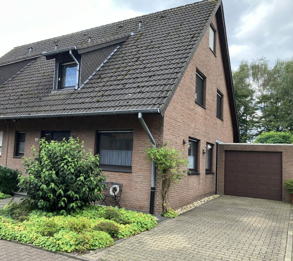 4 bedrooms Townhouse in Bottrop, Germany No. 6199