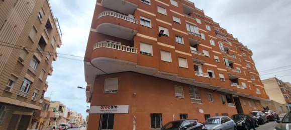 Apartamento de 2 dormitorios en Torrevieja, Spain No. 189484 23