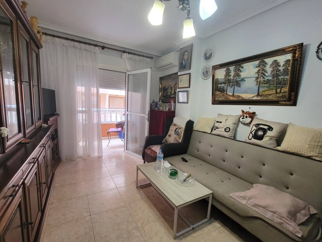 Apartamento de 2 dormitorios en Torrevieja, Spain No. 189484