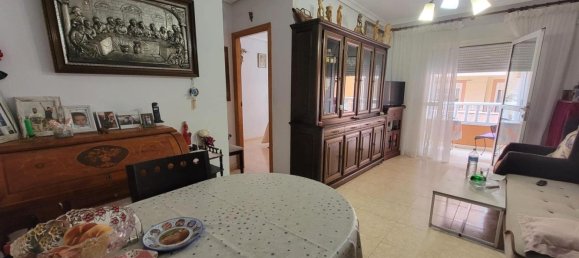 Apartamento de 2 dormitorios en Torrevieja, Spain No. 189484 5