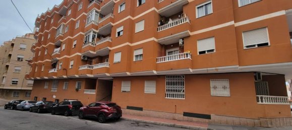 Apartamento de 2 dormitorios en Torrevieja, Spain No. 189484 24
