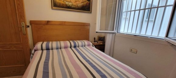 Apartamento de 2 dormitorios en Torrevieja, Spain No. 189484 15