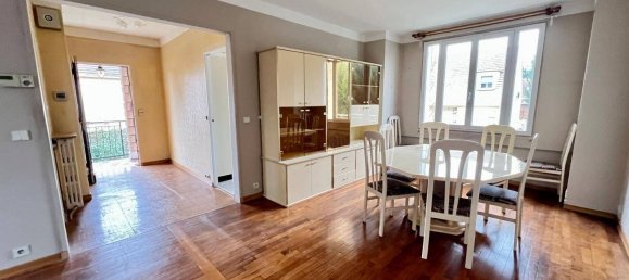 Casa T3 em Neuilly-sur-Marne, France N.º 146331 2