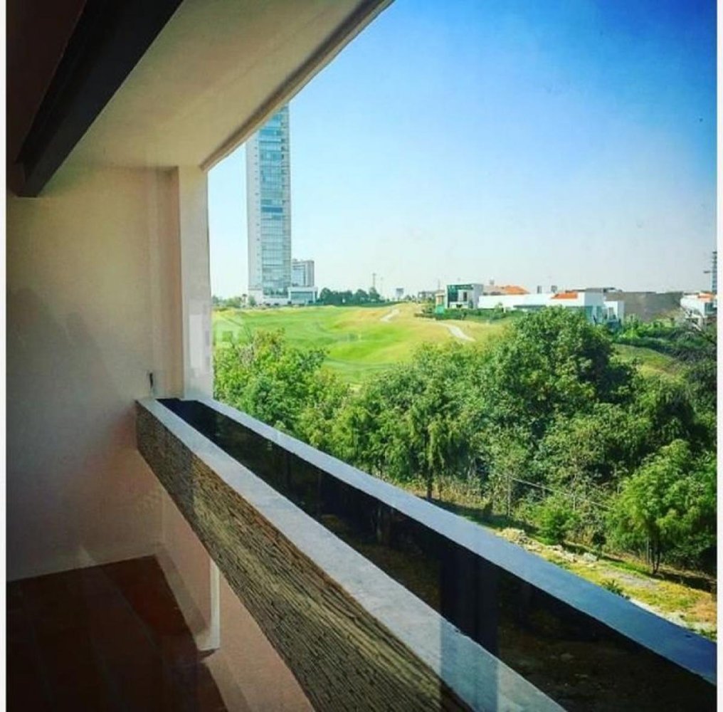 3 bedrooms House in Puebla, Mexico No. 160411