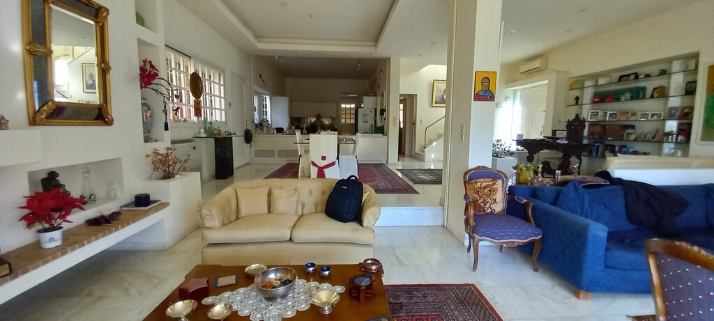 2 bedrooms Villa in Voula, Greece No. 3716